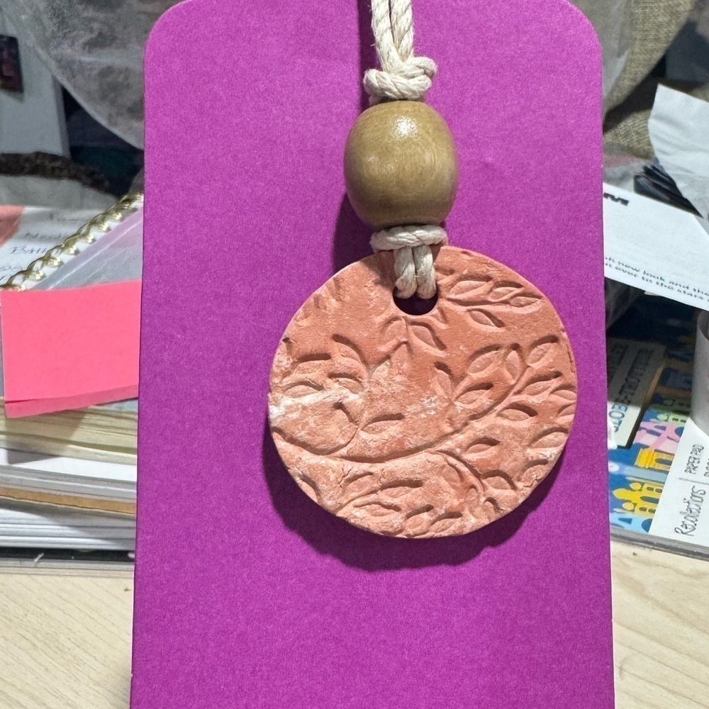 Clay floral necklace‎ handmade 1” circle NEW
